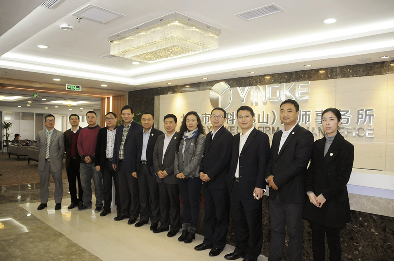 怎么样才能成为律师事务所 20160322160849_6324.jpg