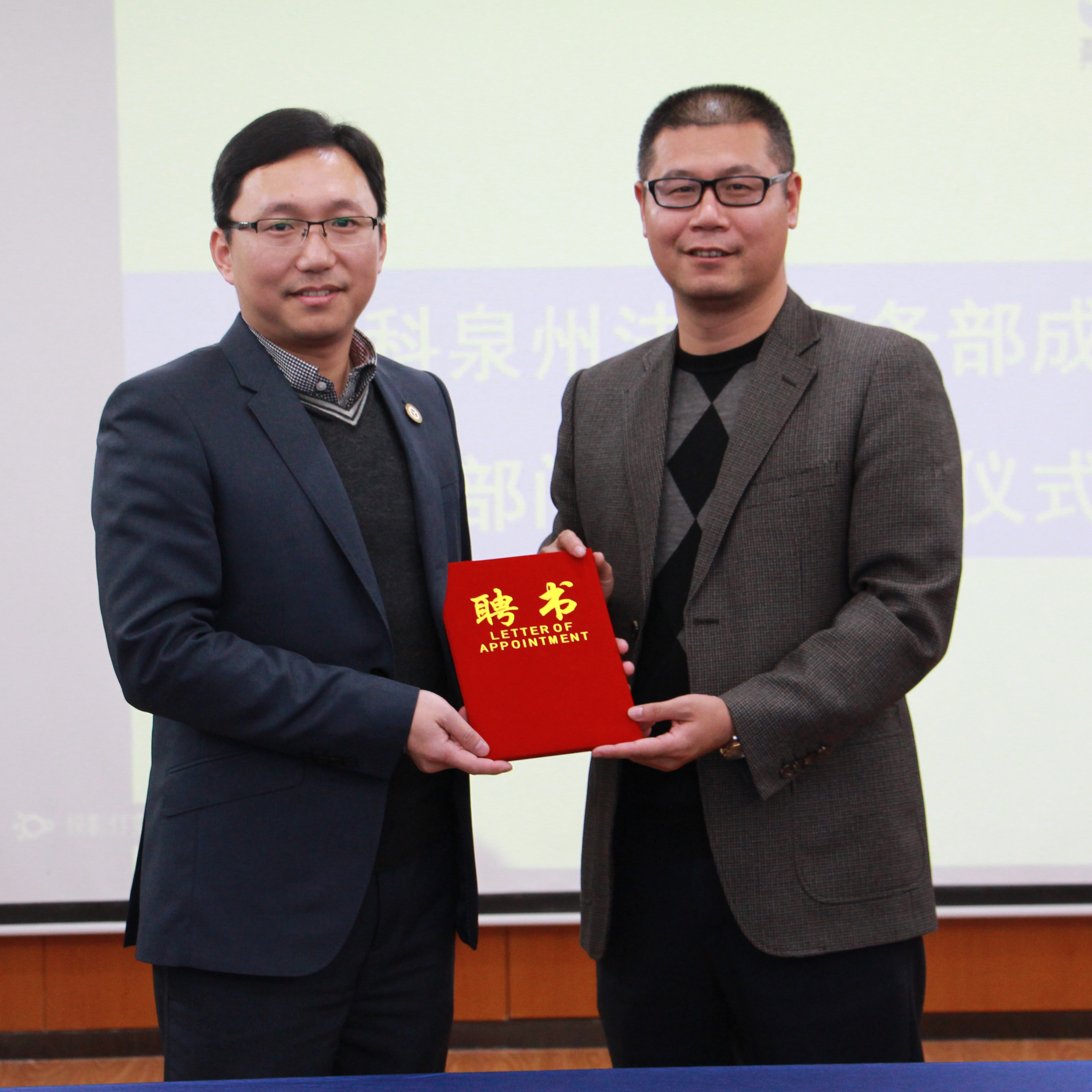 涉外律师_涉外律师收入(3)
